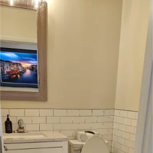 Retail Office Space bathroom